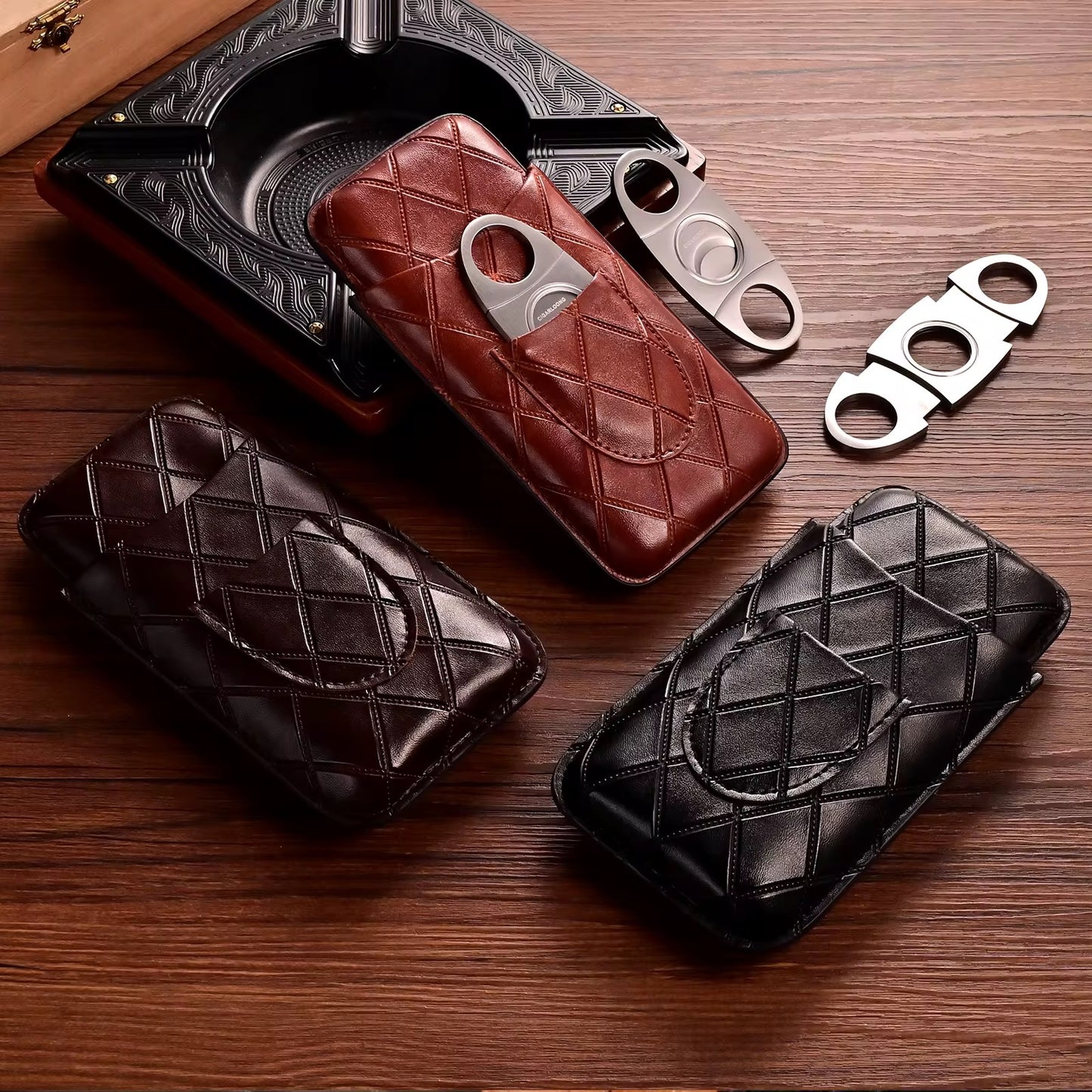 Premium 3-Pocket Leather Cigar Holder – Includes Cutter