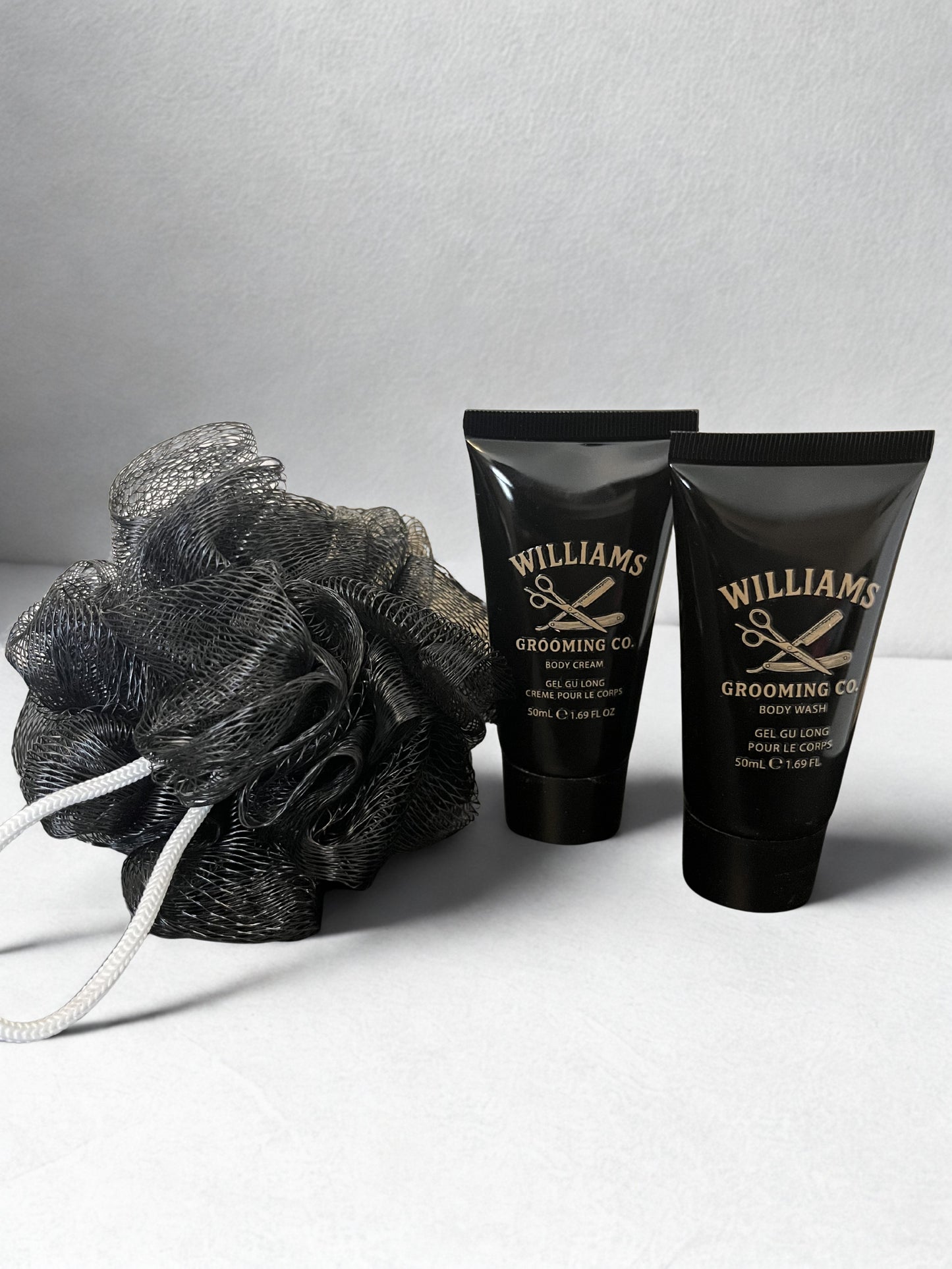 Williams Grooming Co. Signature Body Wash & Cream Kit